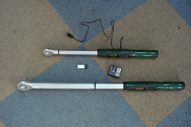 ��Ӝy������