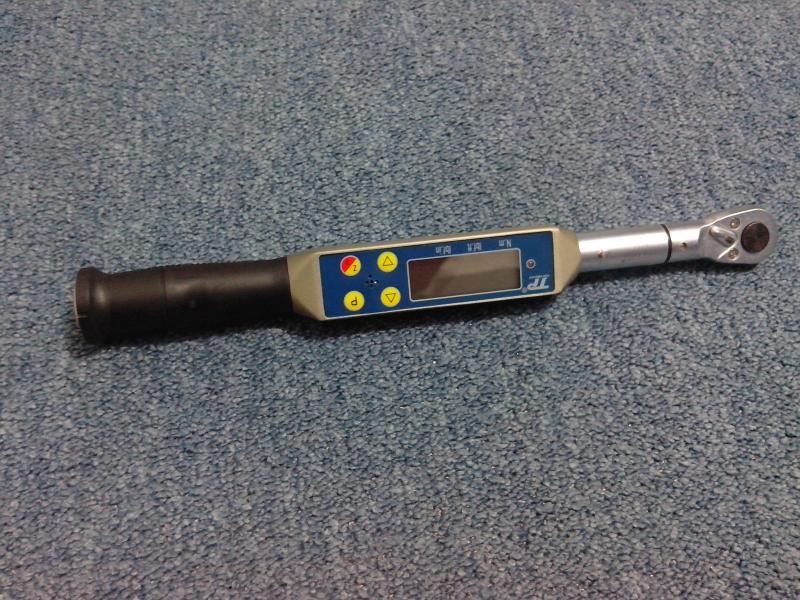 ����ʽŤ�ذ���