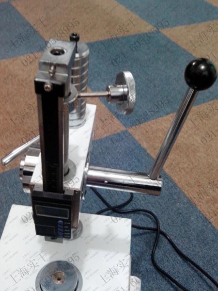 ��USB�ӿ������yԇ�x�DƬ